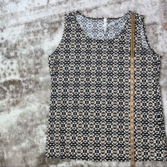 💋Bundle 4 items for $20. Add items💋 to a bundle - Picture 6 of 8